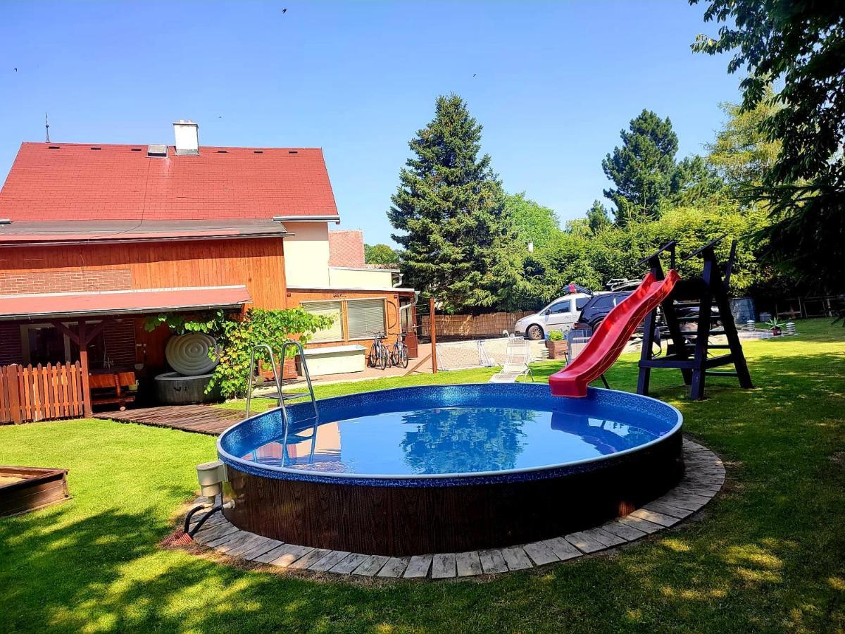 Ubytovani U Rybnicka Villa Arnoltice u Decina Dış mekan fotoğraf